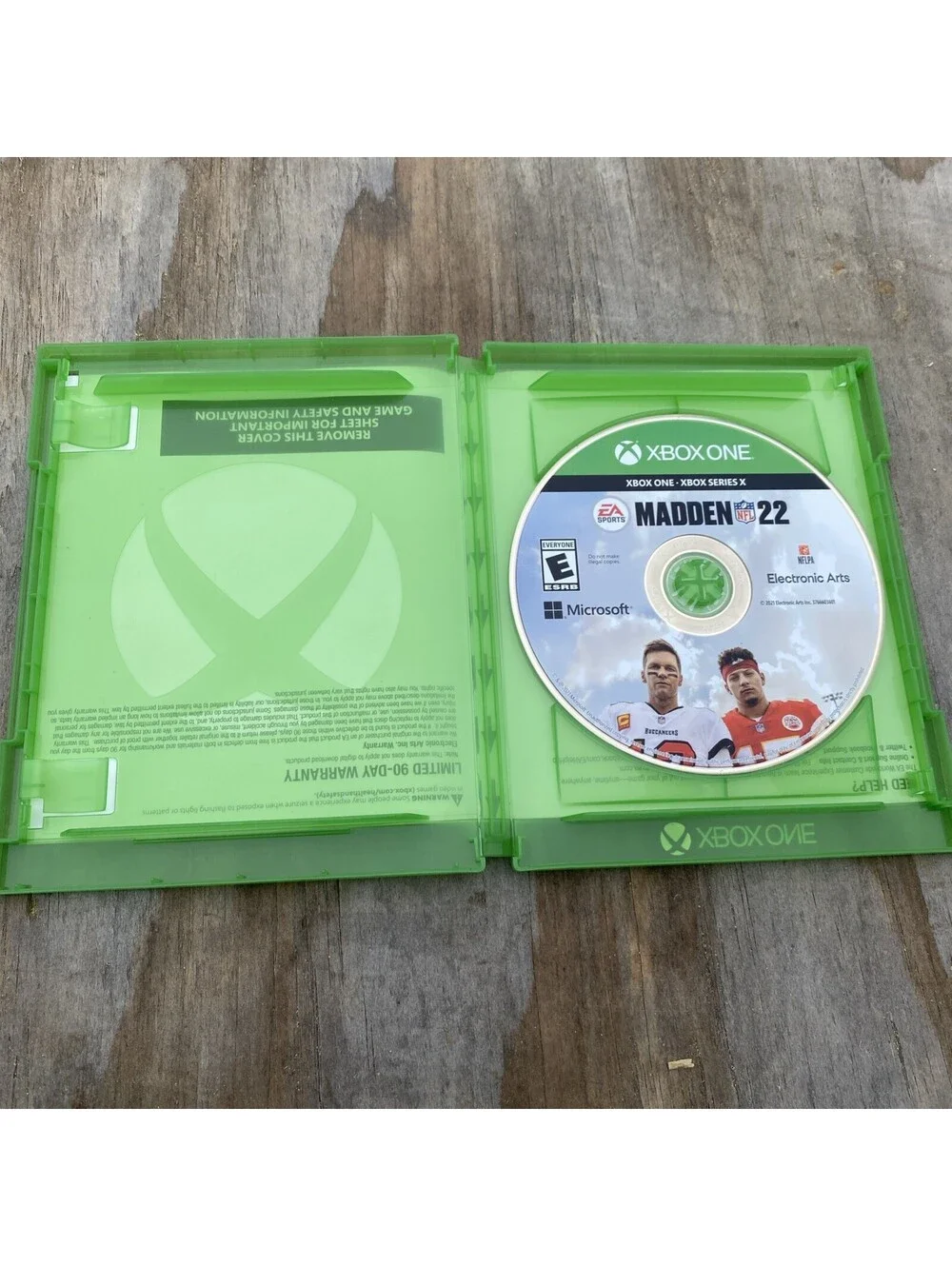 Madden NFL 22 - Microsoft Xbox One/Microsoft Xbox Series X - Good CIB NTSC